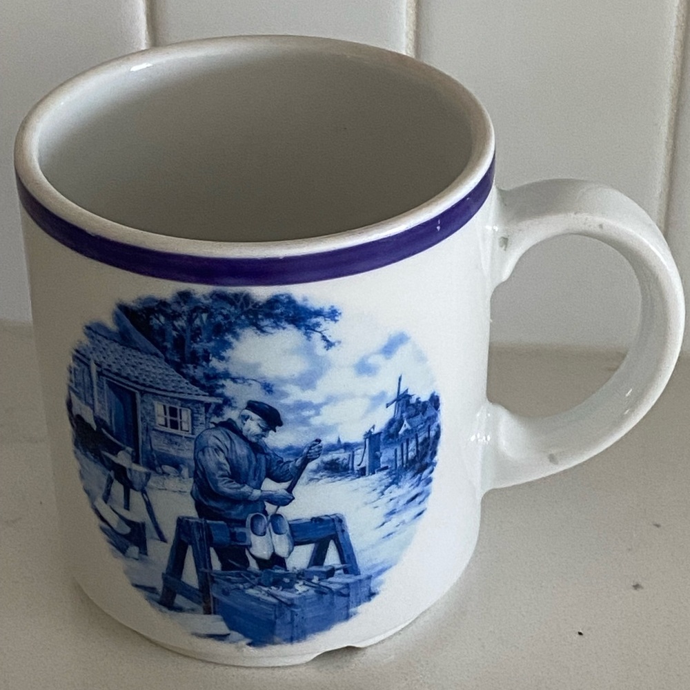 1984 Delft Blue and White Ceramic Mug